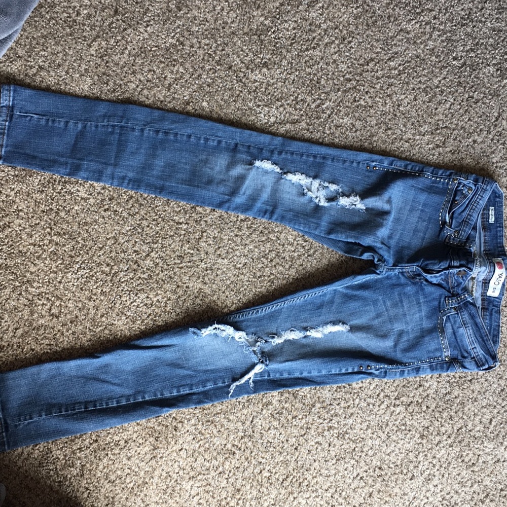 Ripped skinny jeans size 5/6